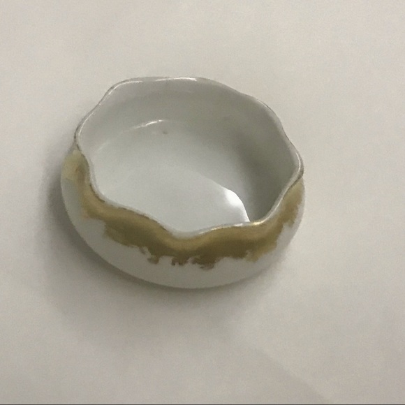 Limoges Miniature Serving Dish made in France 24k Gold Trim Design Hand … - Picture 1 of 16